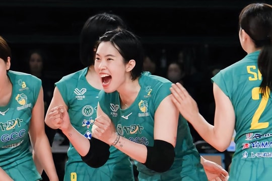 Trần Thị Thanh Thúy nhận vinh dự ở giải bóng chuyền hàng đầu thế giới