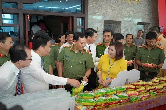 Người đưa món cá rô đồng Hải Phòng vươn xa