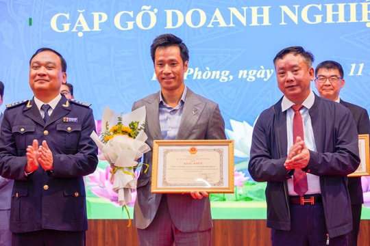 Hải Phòng cam kết đồng hành cùng doanh nghiệp và ngành Hải quan