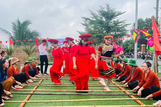 Đoàn  kết từ những điều gần gũi, thường ngày