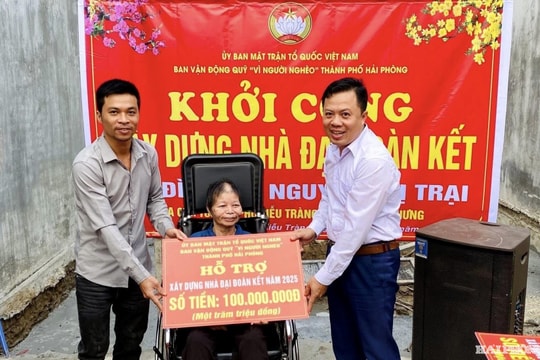 Những ngôi nhà biểu tượng sức mạnh đại đoàn kết