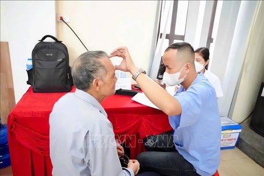 Trạm Y tế cấp xã tối thiểu có 5 khoa, phòng