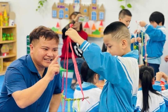 Những thầy giáo mầm non