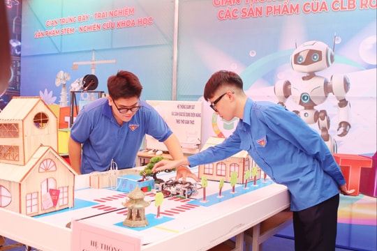 Phát huy năng lực nghiên cứu, sáng tạo của học sinh Hải Phòng qua giáo dục STEM