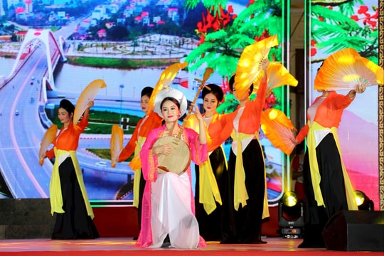Sắc màu âm nhạc truyền thống tại Triển lãm Di sản văn hóa, danh thắng Việt Nam