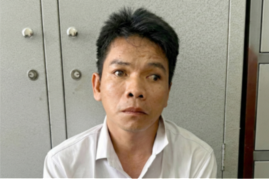 Tạm giữ đối tượng có 2 tiền án vô cớ đâm thai phụ trọng thương
