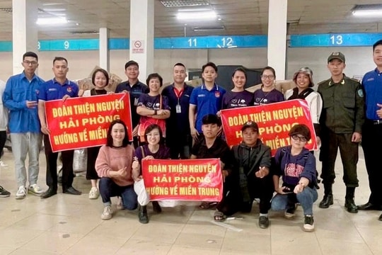 Hải Phòng sẻ chia, giúp người dân miền Trung - Tây Nguyên vượt qua mưa lũ