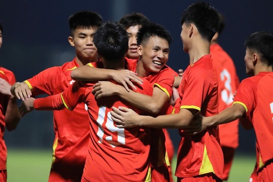 Thắng U17 Bắc Mariana 14 - 0, U17 Việt Nam giành ngôi đầu bảng
