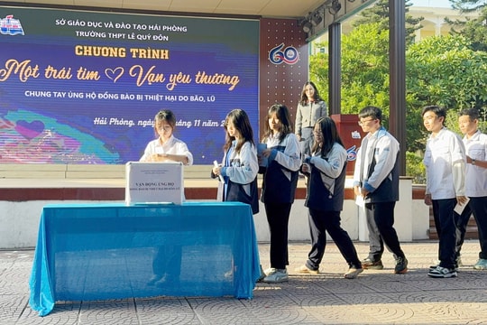 Nhiều trường học ở Hải Phòng hỗ trợ đồng bào miền Trung - Tây Nguyên khắc phục hậu quả lũ lụt