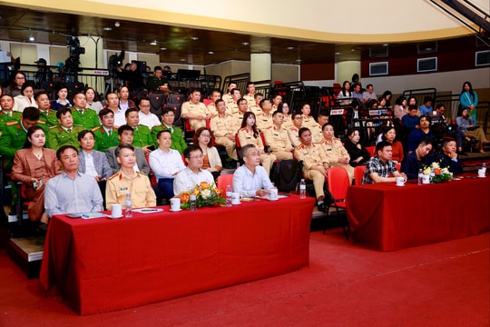 Lan tỏa chương trình 'Tưởng nhớ người đi, vì người ở lại'
