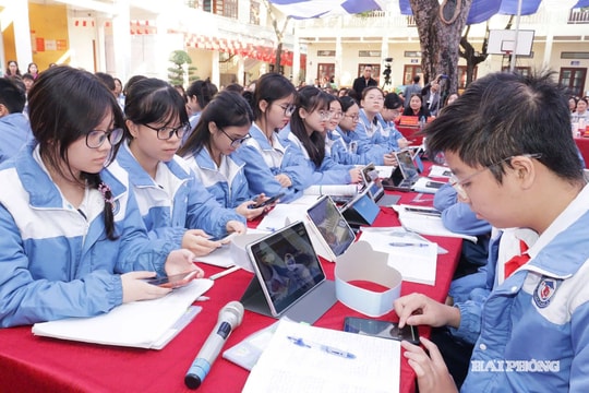 Đổi mới dạy học ngữ văn từ phát triển năng lực số cho học sinh THCS