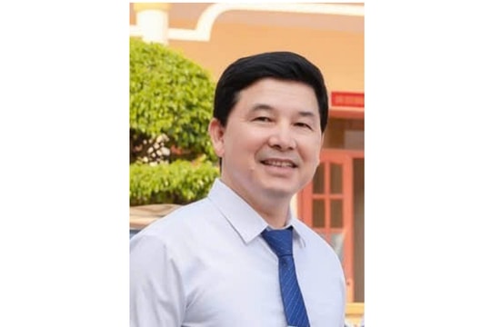 Hỗ trợ nông dân chuyển đổi cơ cấu cây trồng phù hợp