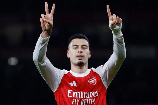 Arsenal độc chiếm ngôi đầu bảng xếp hạng Champions League