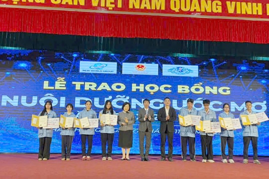 Trường Đại học Keimyung trao học bổng 15.000 USD tặng 30 học sinh Hải Phòng