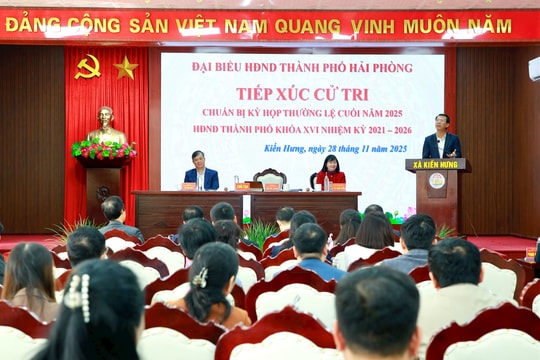 Cử tri khu vực Kiến Thụy kiến nghị chế độ cho cán bộ không chuyên trách