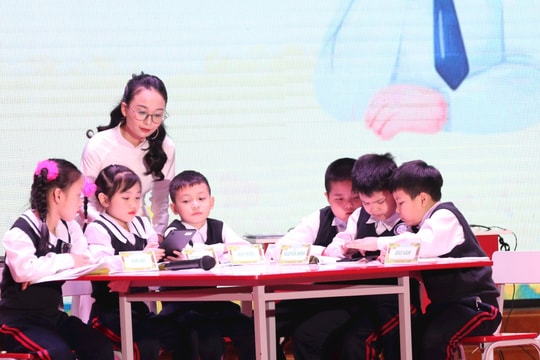 Giáo viên tiểu học Hải Phòng tích hợp trí tuệ nhân tạo vào tiết học lớp 2