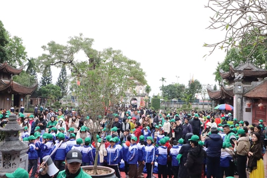 Heritage education activities attract tourists to Mao Dien Temple of Literature