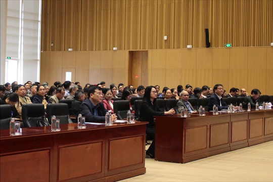Phổ biến quy định về bầu cử cho 2.000 đại biểu ở phía đông thành phố Hải Phòng
