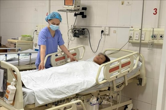 Điều trị thành công một trường hợp mắc bệnh Whitmore biến chứng nặng