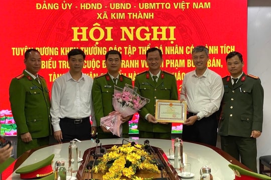 Xã Kim Thành khen thưởng 5 tập thể, cá nhân trong đấu tranh với tội phạm buôn bán, tàng trữ pháo nổ
