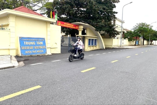 Sắp xếp lại mạng lưới giáo dục thường xuyên để giải bài toán 'siêu' trung tâm