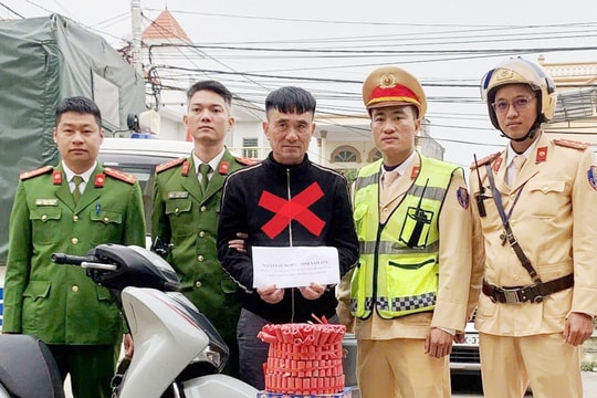 Cao điểm đấu tranh với nạn buôn bán pháo nổ dịp cuối năm