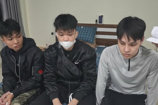 Quên cả nạn nhân cũ, đối tượng ở Hà Nội đã bị bắt giao cho công an