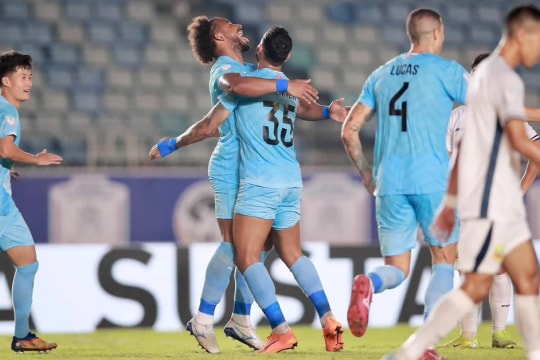 Xuân Son lập hat-trick, Nam Định thắng tưng bừng ở cúp C1 Đông Nam Á