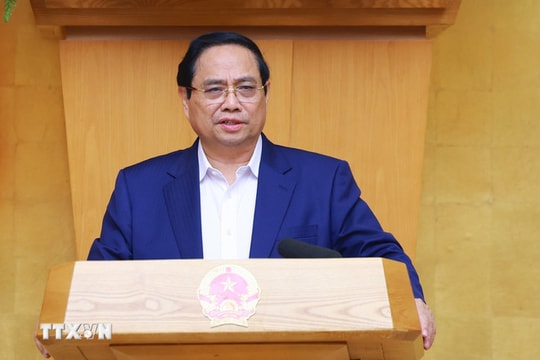 Trong bối cảnh khó khăn, tình hình kinh tế-xã hội đất nước tiếp tục xu hướng tích cực