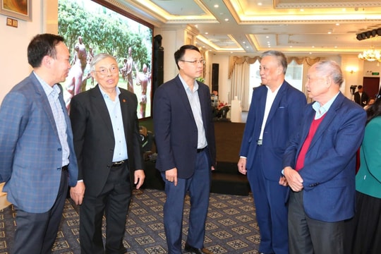 Làm rõ hệ thống văn bản Trạng Trình Nguyễn Bỉnh Khiêm