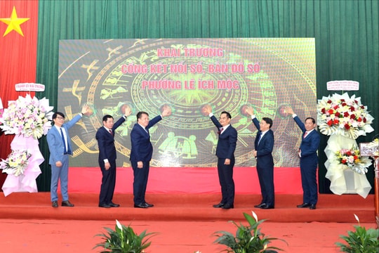 Phường Lê Ích Mộc khai trương Cổng kết nối số và bản đồ số
