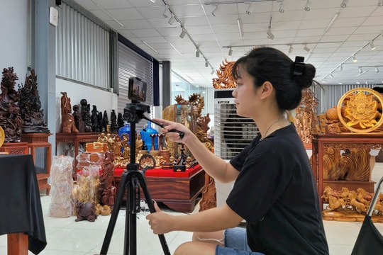 Bảo vệ quyền lợi người tiêu dùng trong kinh tế số