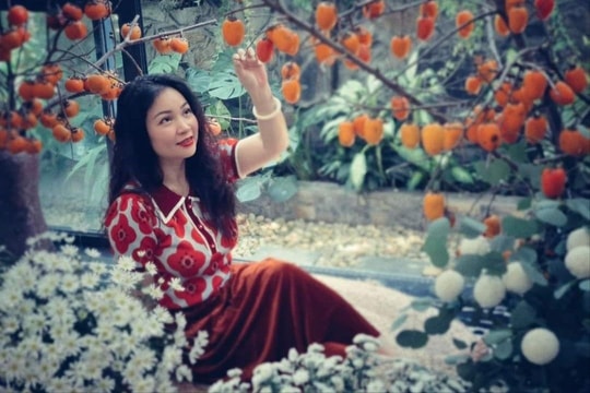 Mang hương sắc núi rừng về phố