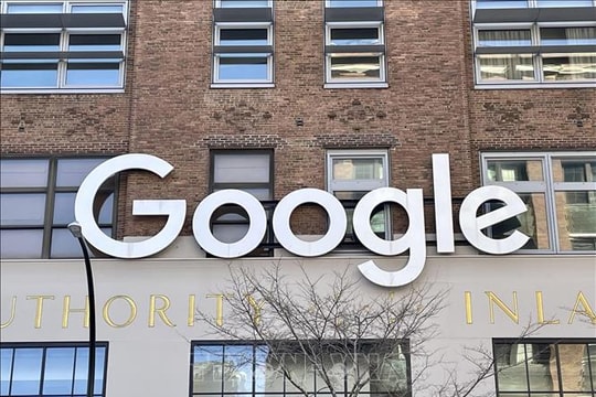Google đối mặt điều tra chống độc quyền của EU