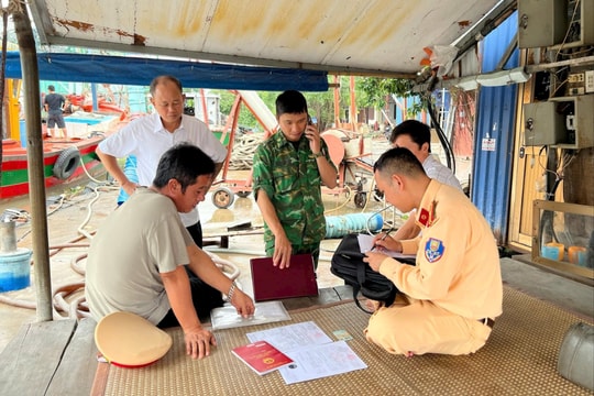 Tuyên truyền, vận động ngư dân đánh bắt thủy sản an toàn