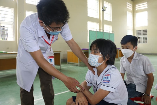 Việt Nam khẩn trương ứng phó trước nguy cơ cao dịch bệnh bại liệt xâm nhập