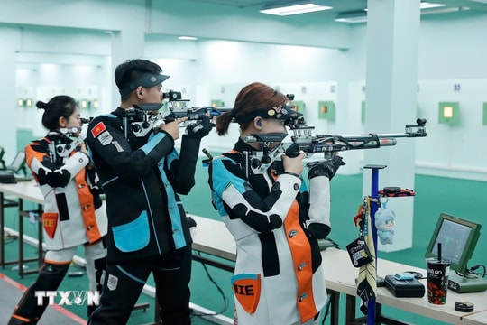 Bắn súng Việt Nam giành huy chương vàng đầu tiên tại SEA Games 33