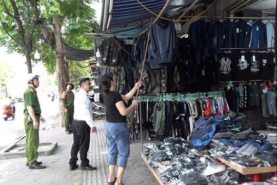 Phát huy hiệu quả các lực lượng tại chỗ trong bảo đảm trật tự đường hè