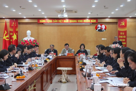 Khi lãnh đạo về dự sinh hoạt chi bộ cơ sở ở Hải Phòng