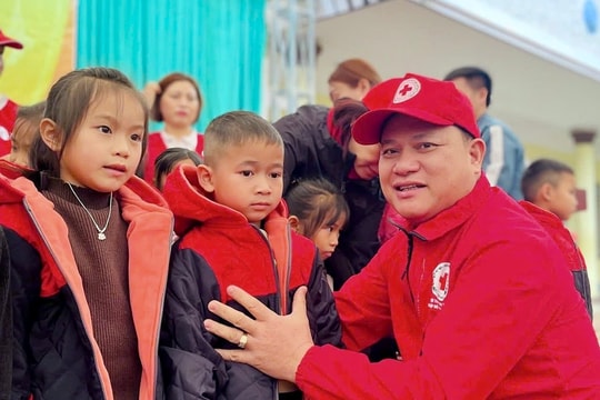 Hội Chữ thập đỏ thành phố Hải Phòng tổ chức chương trình thiện nguyện ở Sơn La