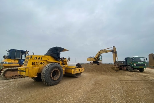 Sẵn sàng khởi công xây dựng các cụm công nghiệp Dũng Tiến - Giang Biên, An Phụ