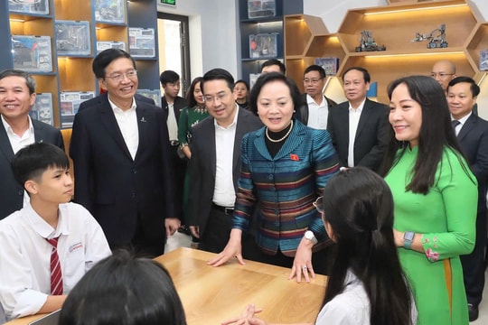 Phòng học STEM giúp 'học đi đôi với hành'