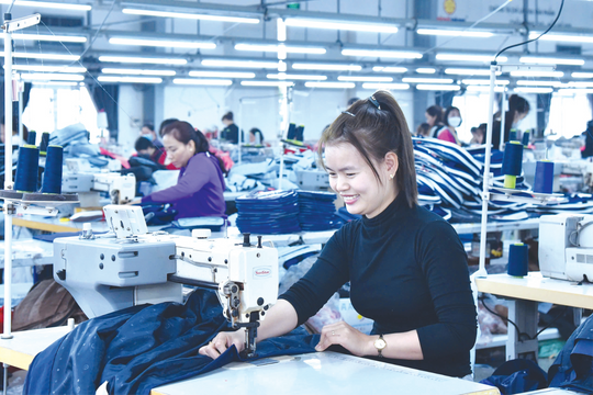 Đổi mới, đồng hành cùng người lao động, xây dựng Hải Phòng phát triển nhanh, bền vững
