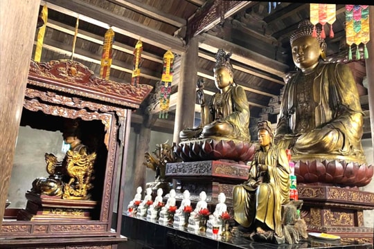 Hà Tây tưởng niệm 717 năm ngày Phật hoàng Trần Nhân Tông nhập niết bàn