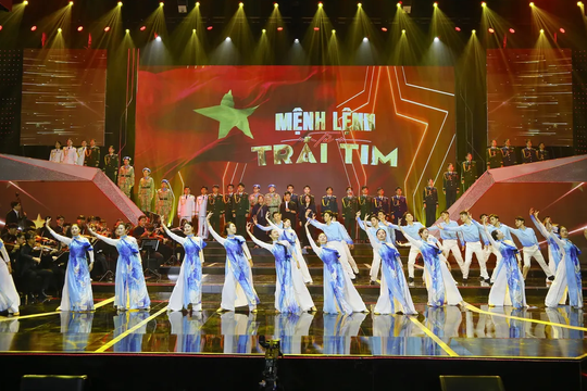 'Mệnh lệnh từ trái tim' tiếp nối hào khí Quân đội nhân dân Việt Nam