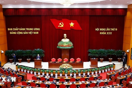 Thông báo Hội nghị lần thứ 15 Ban Chấp hành Trung ương Đảng khóa XIII