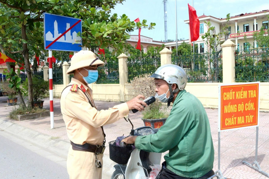 Kịp thời xử lý điểm tiềm ẩn nguy cơ tai nạn giao thông cuối năm