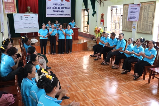 Điểm tựa cho người cao tuổi tại cộng đồng