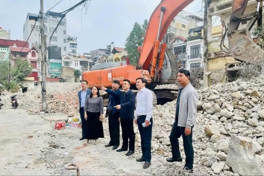 Tăng tốc giải phóng mặt bằng các chung cư cũ