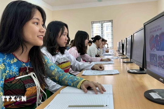 Phấn đấu tuyển mới 2.000 - 2.500 sinh viên là người dân tộc thiểu số mỗi năm